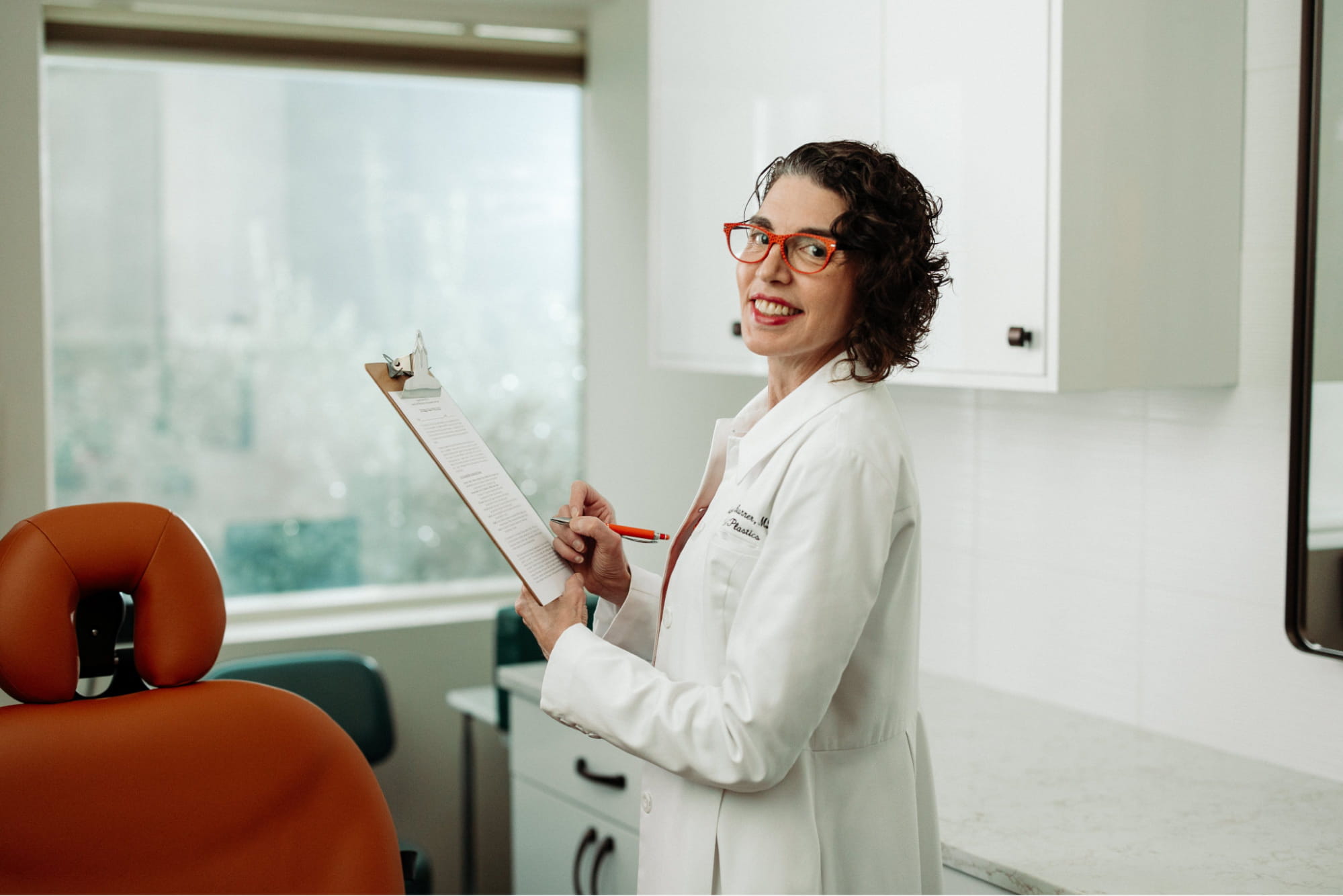 How Does Laser Lipo Work? The Science Behind Fat Reduction